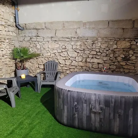 Maison De Charme Proche D'uzes * Flaux