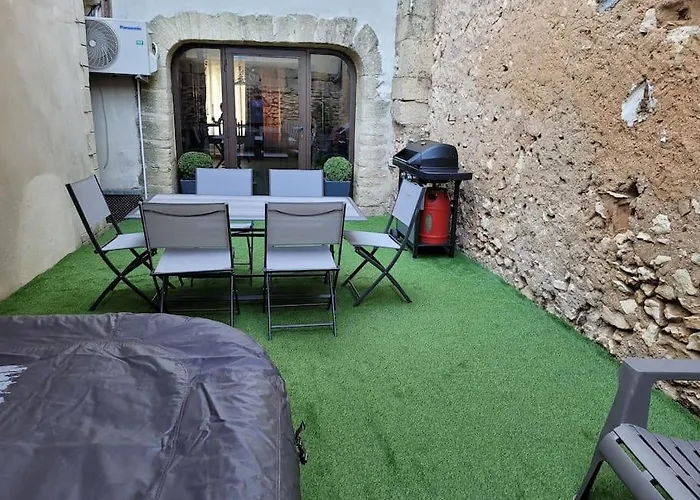 Вилла Maison De Charme Proche D'uzes