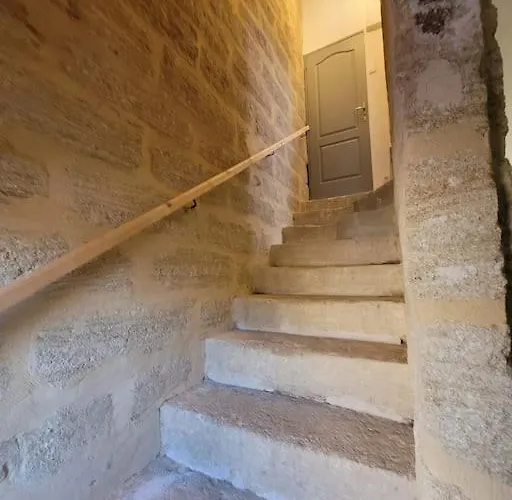 Maison De Charme Proche D'uzes Вилла Flaux